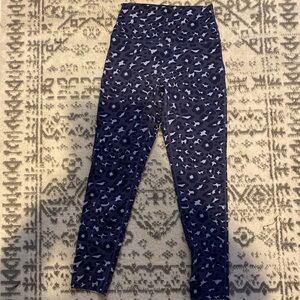 BUNDLE: OFFLINE BY AERIE LEGGING SIZE MEDIUM - BOTH PAIRS 🖤